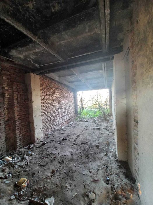 Нежитлова будівля с. Батятичі