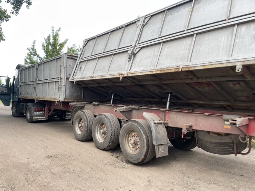 Продам причіп самоскид, 2 кузова на одній платформі