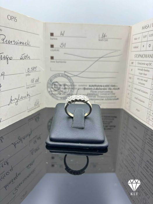 Pierścionek z białego złota 585 z diamentami