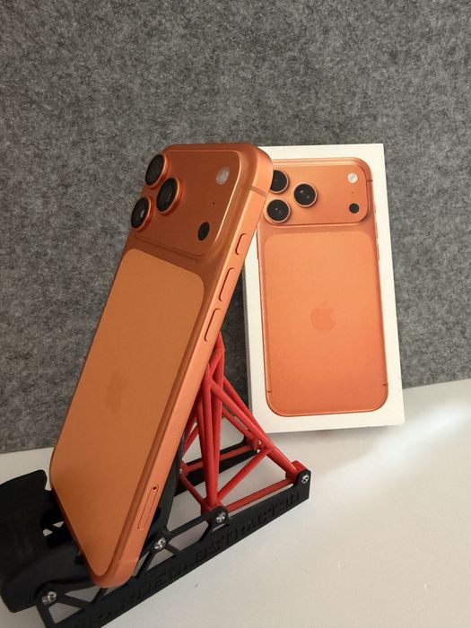 Iphone 17 Pro Max 256GB Cosmic  Orange (Aceito retomas)