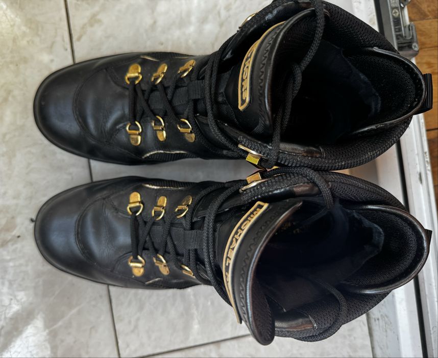 Продам чоботи,кросівки ботінки.хайтопи michael kors 8,5
