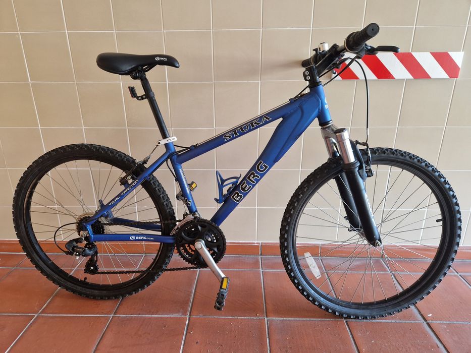 Bicicleta de montanha "Berg", modelo Stuka, azul