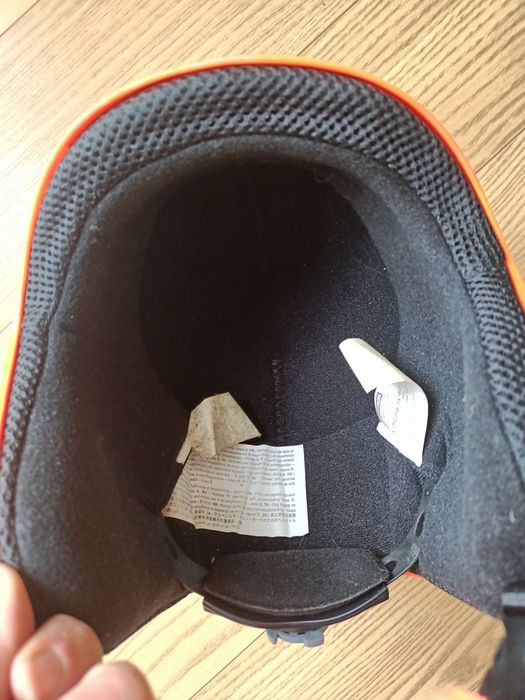 Kask narciarski dla dziecka