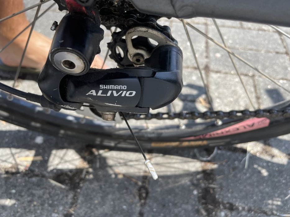 Bicicleta CUBE montanha