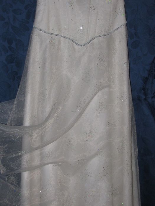 Suknia ślubna - biała - nowa