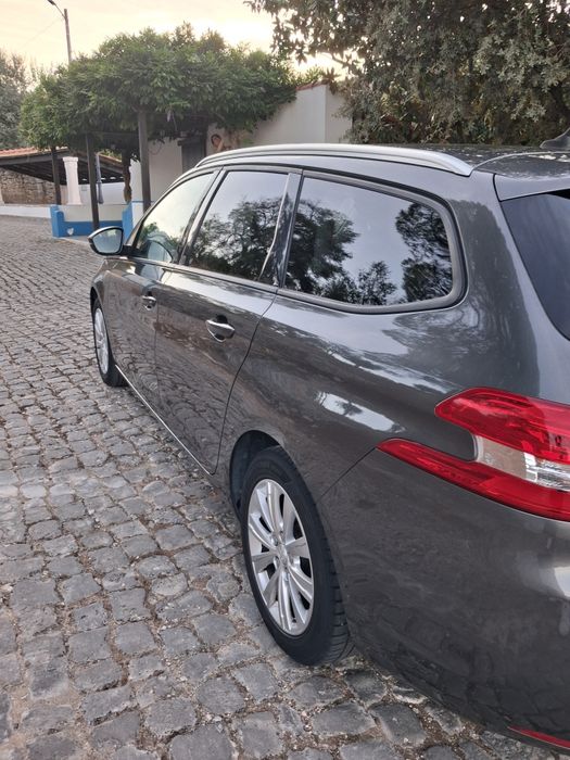 Carro Pegeot 308 foto 5