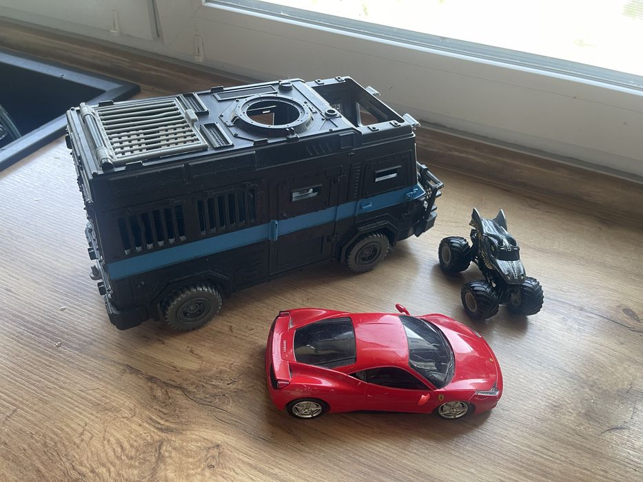 Мотоцикл+ машинки