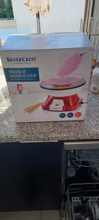 Máquina de Algodão Doce - Nova
