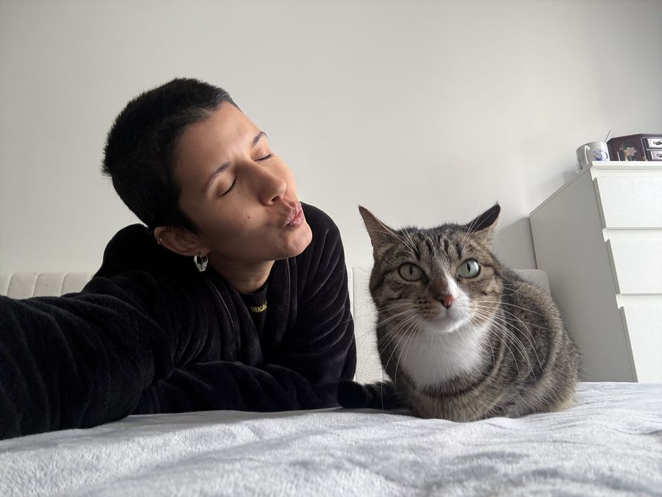 Tomar conta/ Passeio de caẽs. Dog walking. Petsitting. Pet care