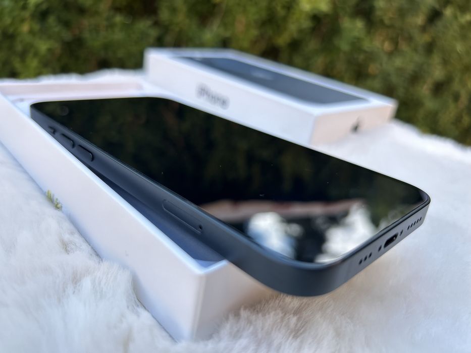 iPhone 13 128GB Midnight (czarny) – stan idealny | pudełko | jak nowy