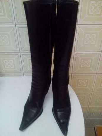 Genuine Leather Boots with Leather Sole, Black Color, Size 36 – FINAL DAYS