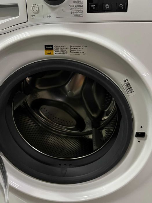 Maquina Lavar Roupa HOTPOINT Ariston 7kg