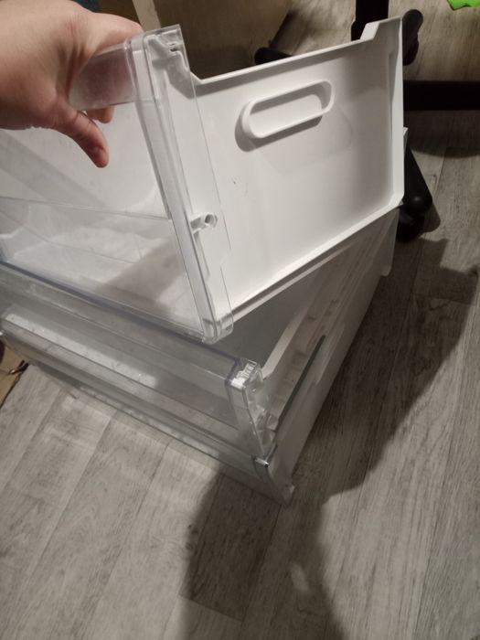 Ящики для холодильника Indesid LI9S1QW