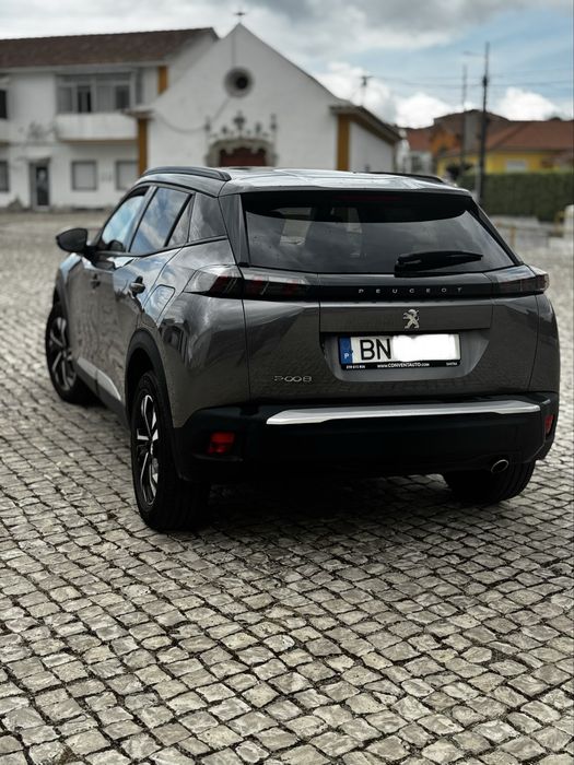Peugeot 2008 1.5 130cv com poucos Quilómetros