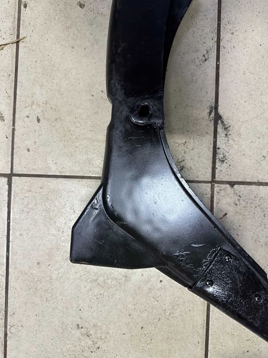 Заднее крило МОТО "Мустанг"