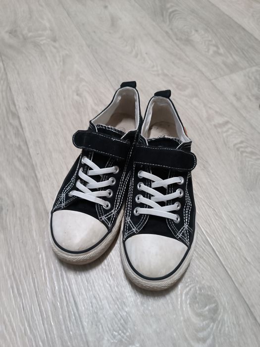 Кеди дитячі, р. 36, устілка 21.5