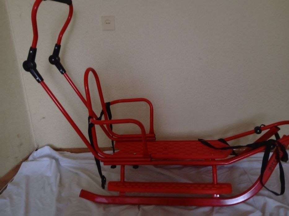 Продам санчата дитячі