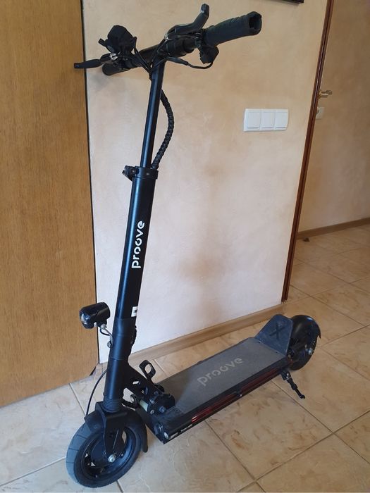 Продам електросамокат Proove Speedway