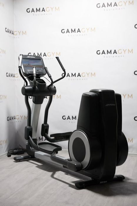 LIFE FITNESS 95X Elevation Discover SE Orbitrek Eliptyk