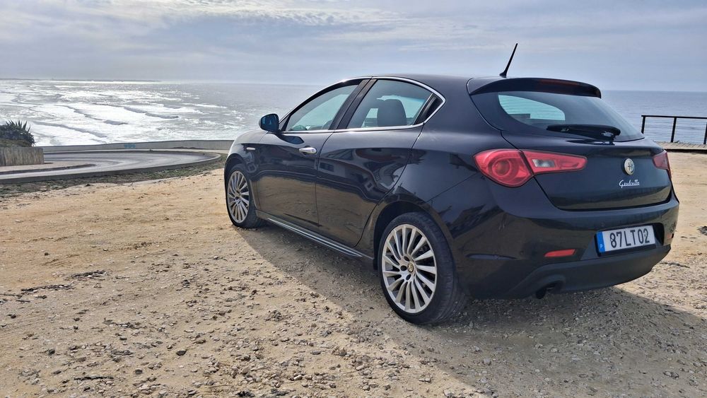 Alfa Romeo Giulietta 1.6 Jtdm foto 2