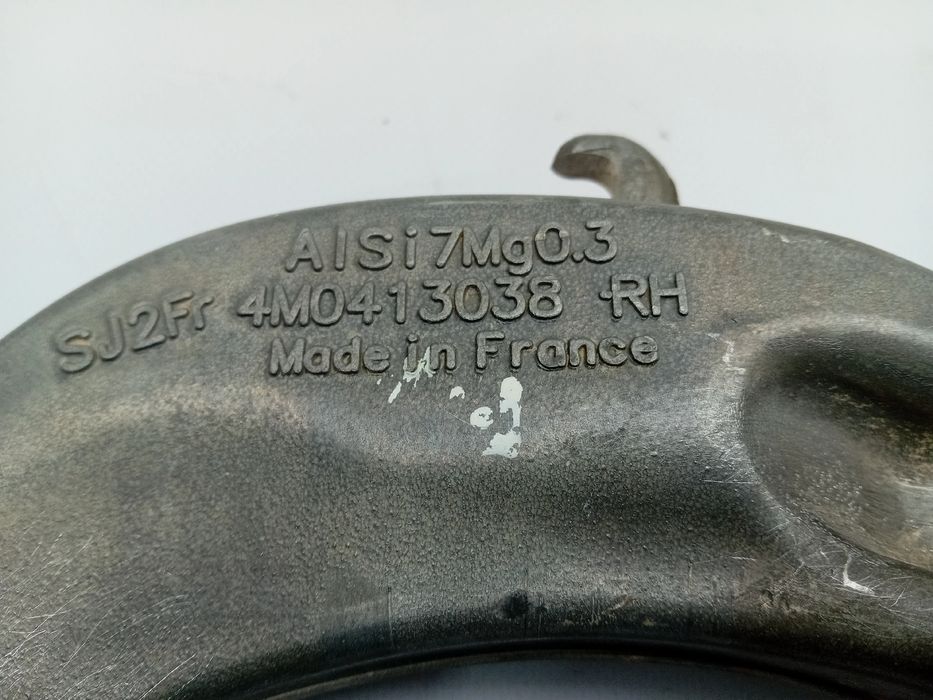 Braço de suspensão frente direito AUDI Q5 Sportback (FYT)