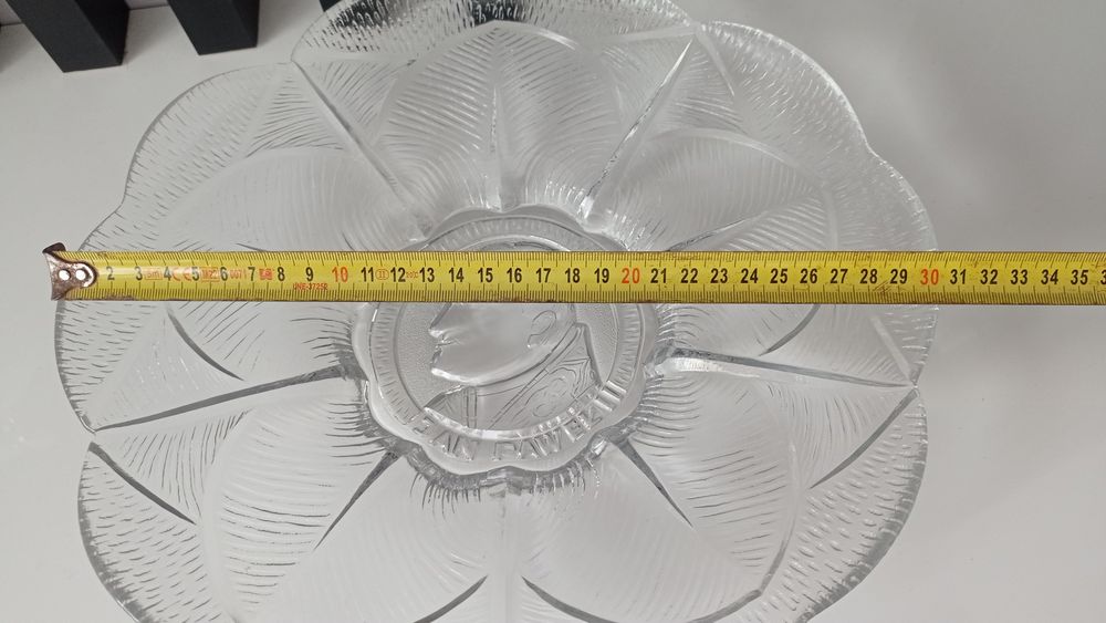 Kryształ , z podobizną Jana Pawła 2