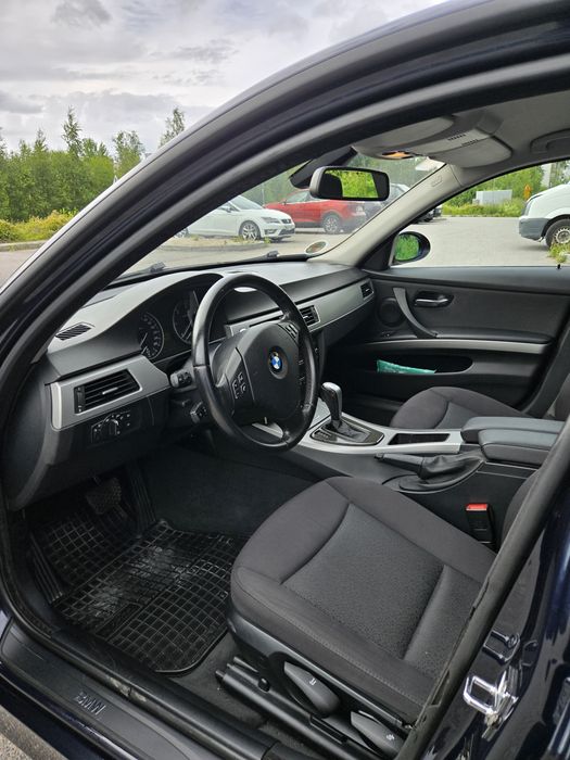 BMW e91 320d 2008