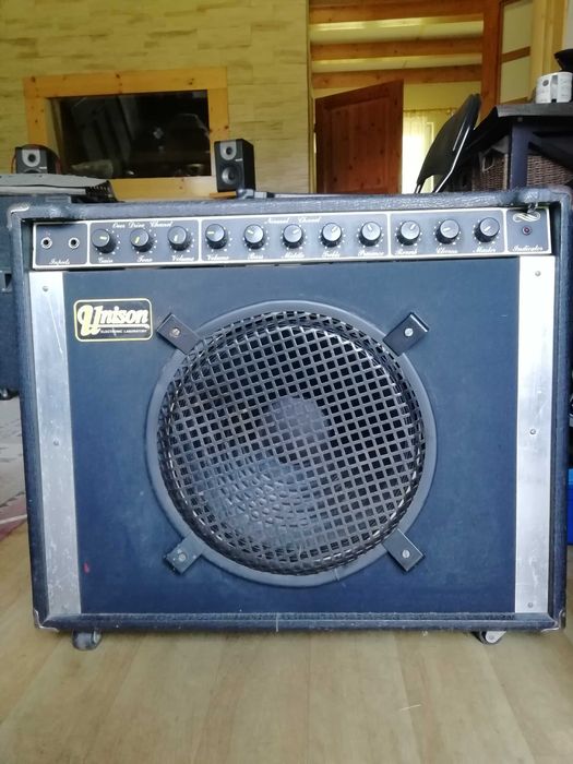 Wzmacniacz gitarowy UNISON