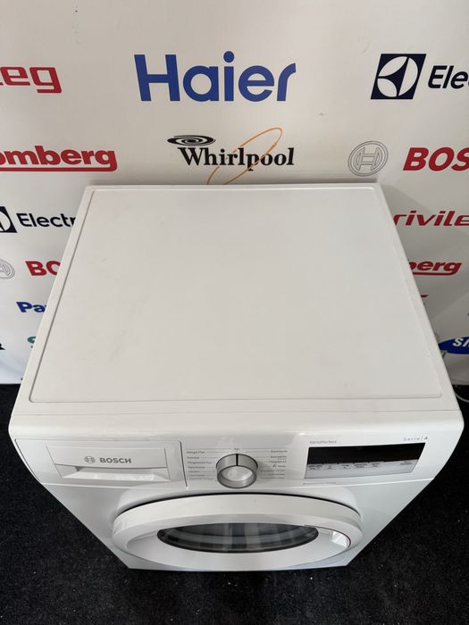 Пральна машина Bosch Serie 4 WAN28121