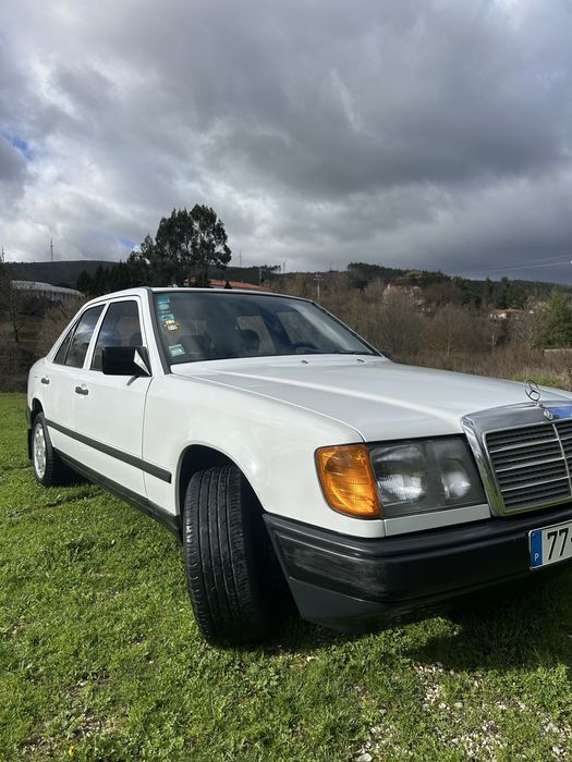 Mercedes w124 230e