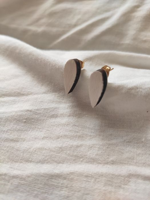 Brincos de madeira (hand made)