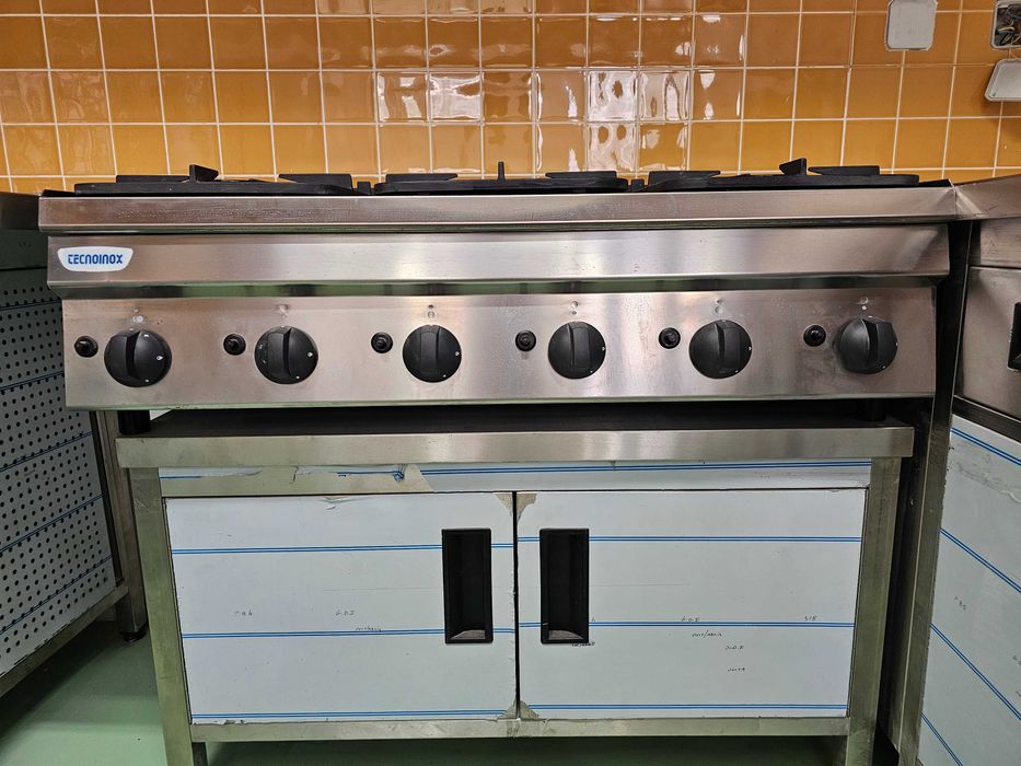 Fogão a Gás Industrial – 6 Queimadores | NOVO, por Estrear