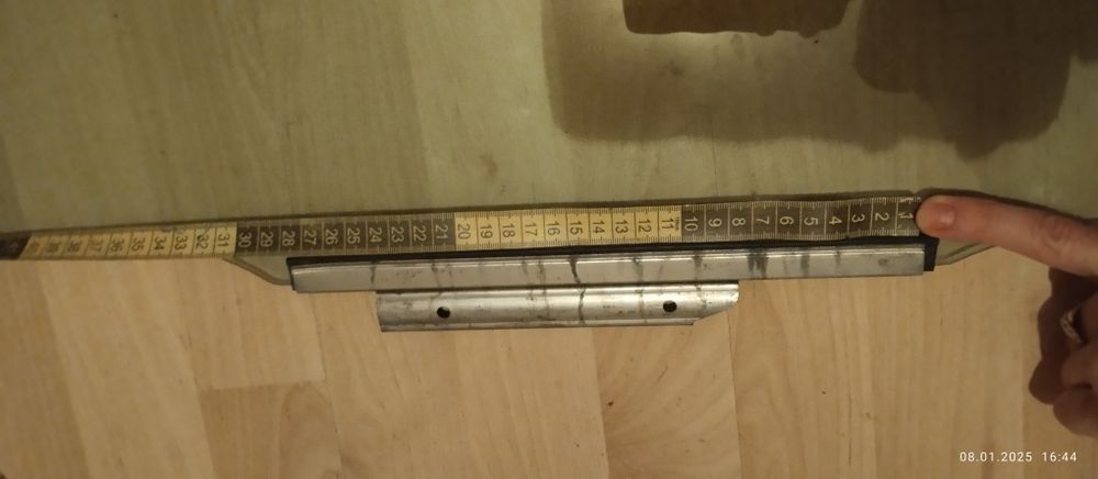 Заднее правое стекло Toyota Camry