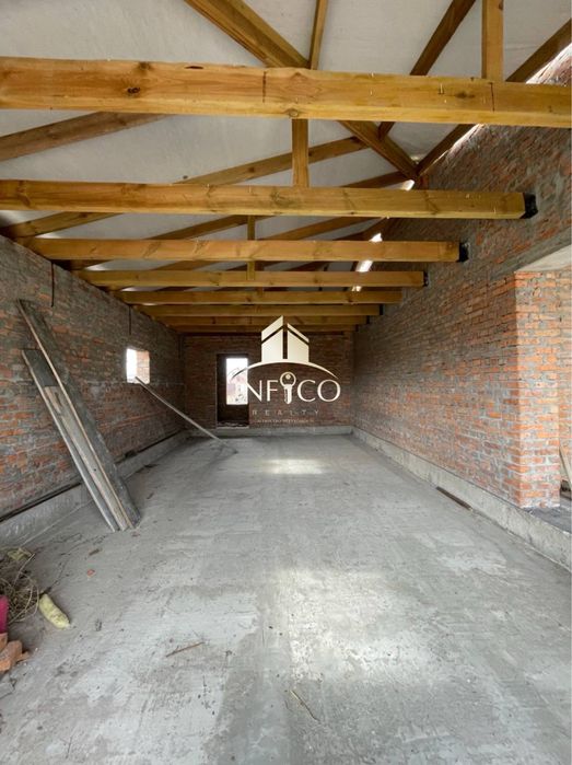 Продаж будинку на стадії будівництва