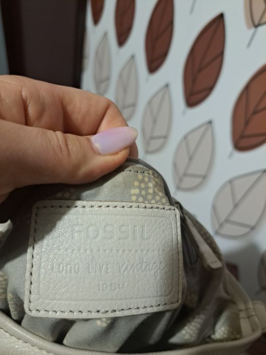 Torebka Fossil skóra naturalna