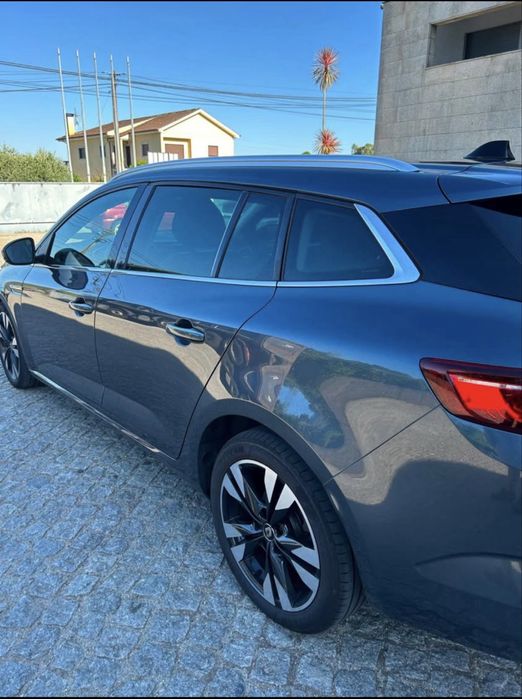 Renault megane 4 st 1.5 bluedci 115cv com caixa automática 7