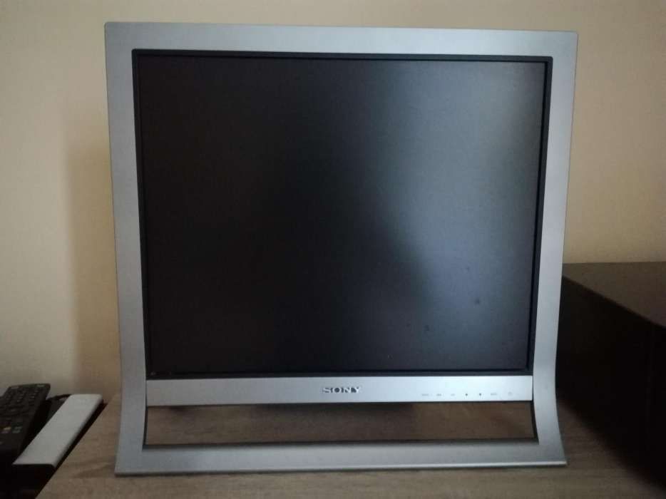 Monitor Sony, 19 cali