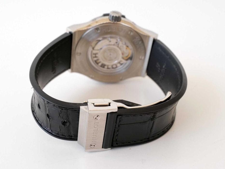 Classic Fusion Aerofusion Moonphase Titanium 42mm