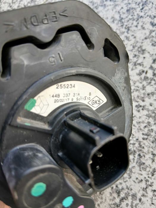 Bomba de Água Auxiliar / Refrigeração Renault Zoe – OEM 144B03731R