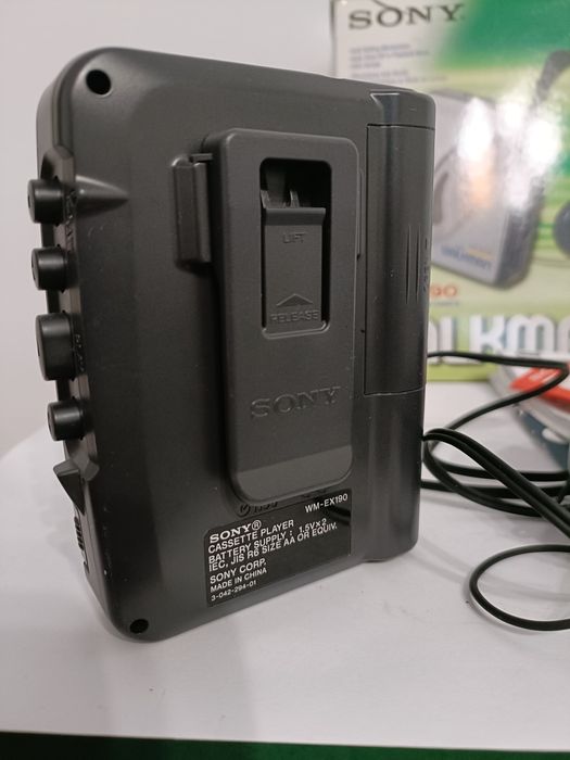 Sony  WM EX 190 walkman
