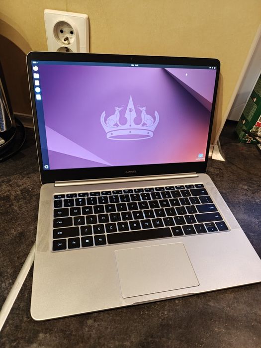 Laptop Huawei KPL-W0X
