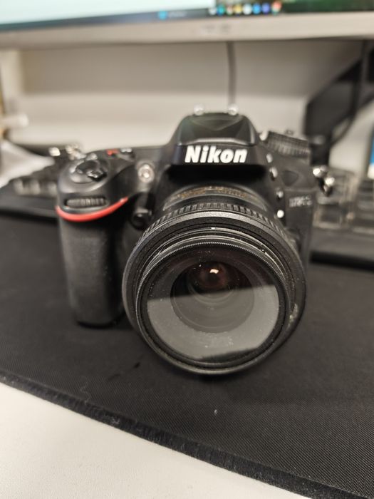 Nikon D7200 + obiektyw Nikkor Nikon 35mm dx 1.8 g af-s + 2xSD