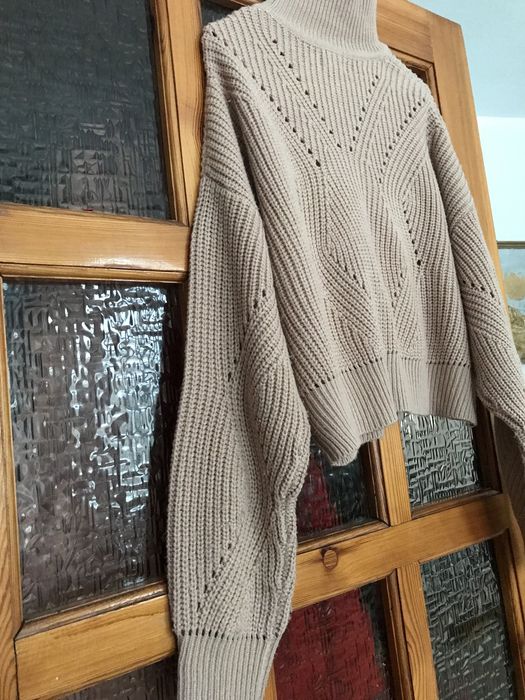 Cropp beżowy sweter damski r. M