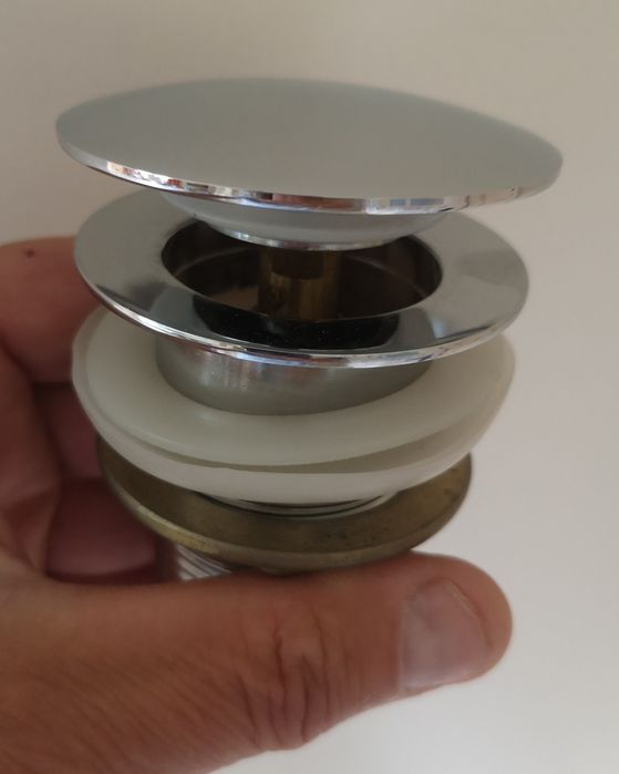 Korek z przelewem klik klak chrom umywalka