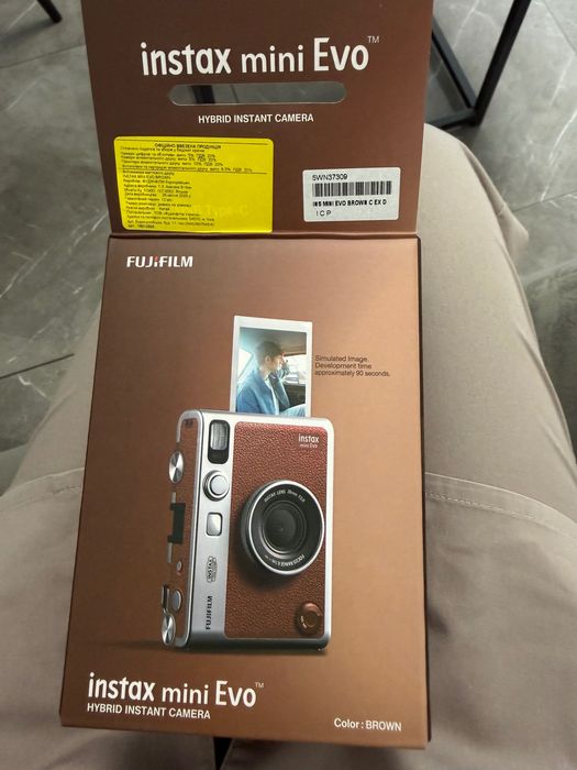 Продам Фотокамера миттєвого друку