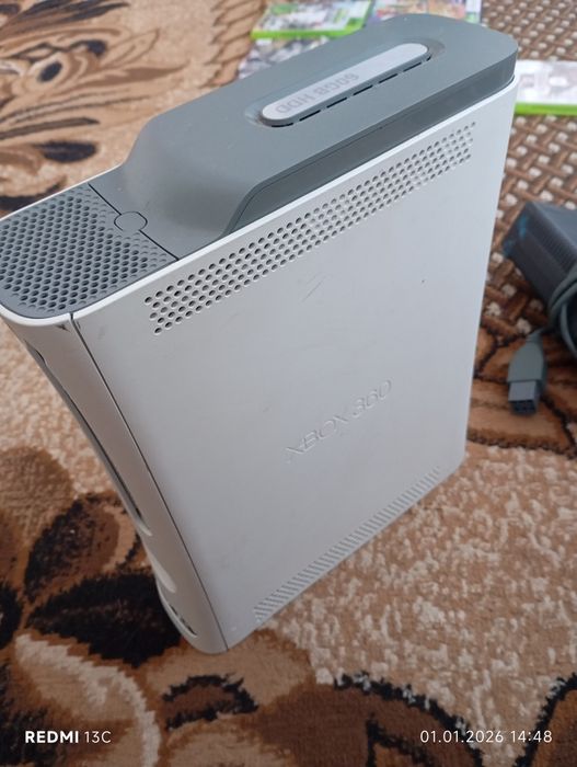 Продам XBOX 360 по гарній ціні