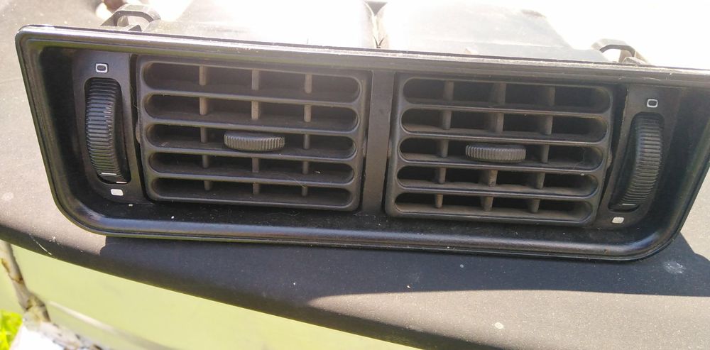 Дефлекторы Ford Sierra