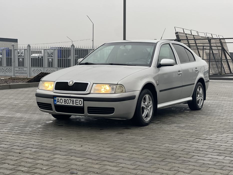 Шкода Октавія Тур