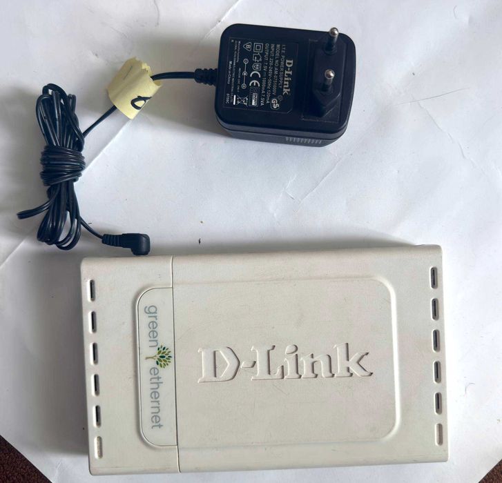 Мережевий комутатор (switch) D-Link