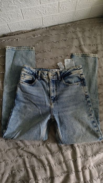 Jeansy Zara S jasnoniebieskie
